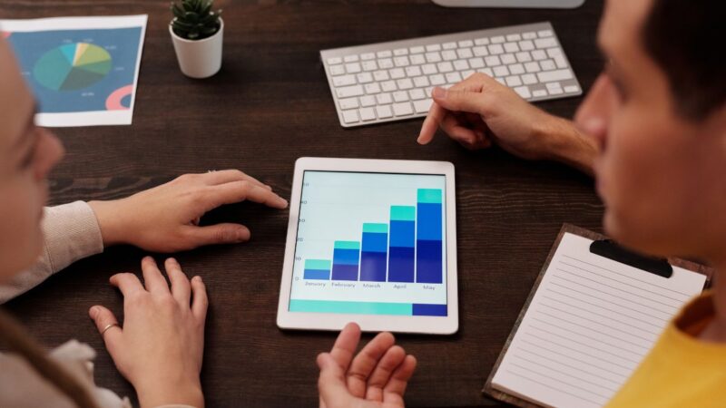 SimilarWeb gratuit : quelles fonctionnalités pouvez-vous vraiment utiliser ?