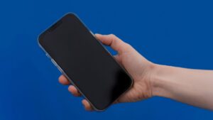 Xiaomi 17 vs OnePlus 13 Pro