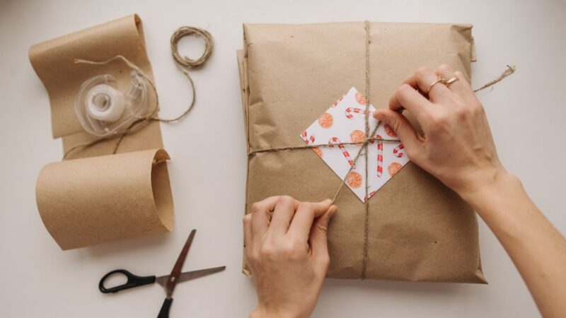 Vinted Go point relais : où déposer, comment envoyer et suivre son colis facilement ?