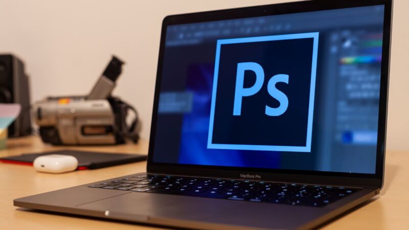 Photoshop gratuit : est-ce vraiment possible avec la version complète ?