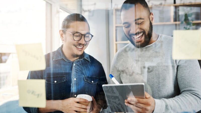 CallMeBot : tarifs, fonctionnalités et guide d’utilisation complet
